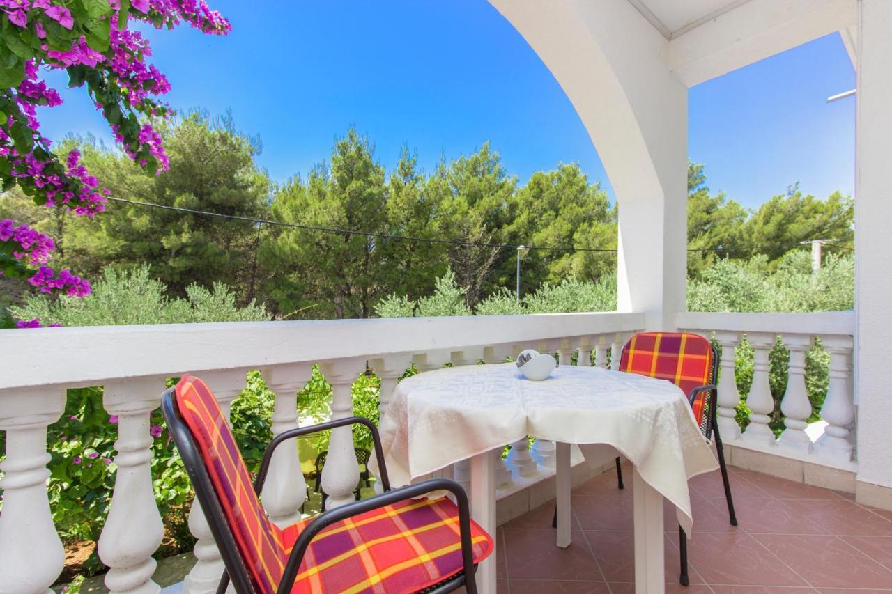 Apartmani Mariva Vodice Bagian luar foto