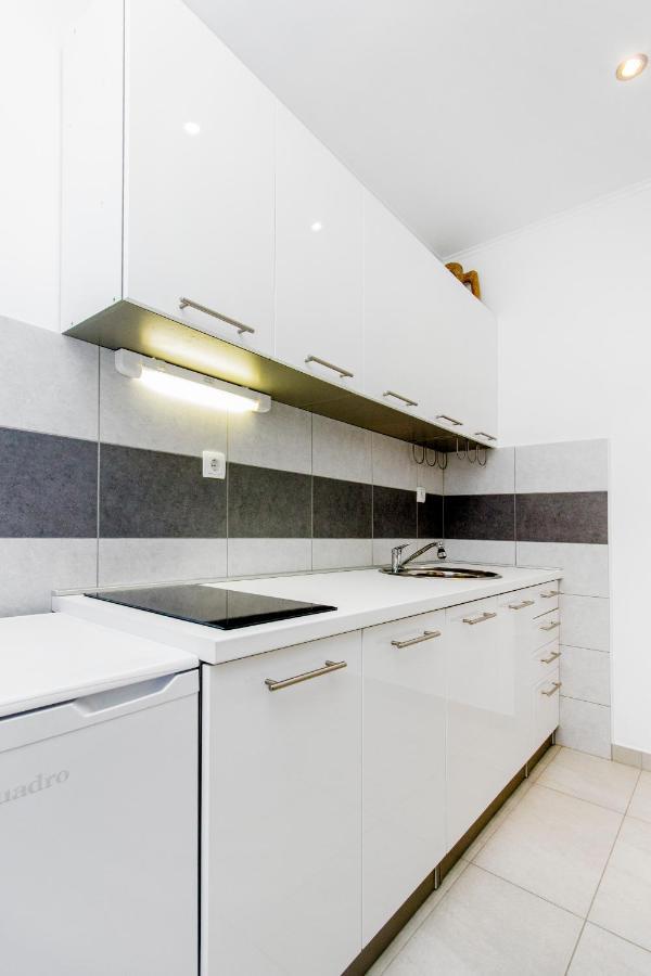Apartmani Mariva Vodice Bagian luar foto
