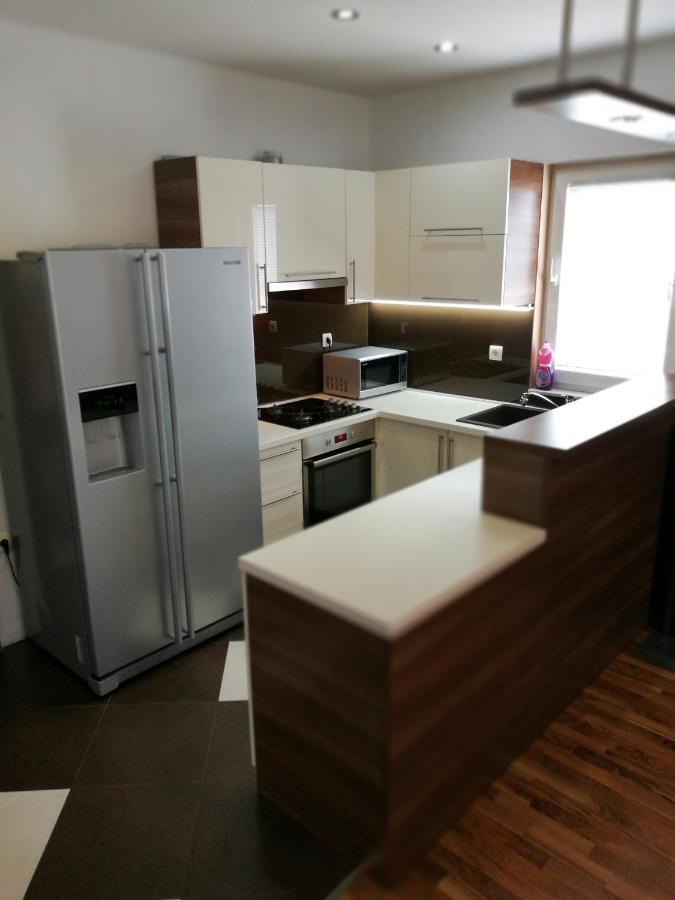 Apartmani Mariva Vodice Bagian luar foto