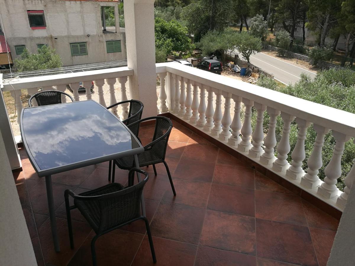 Apartmani Mariva Vodice Bagian luar foto