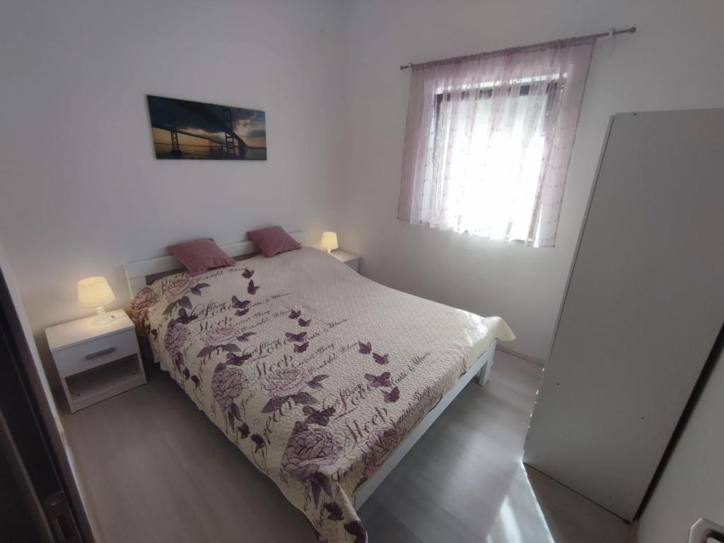 Apartmani Mariva Vodice Bagian luar foto